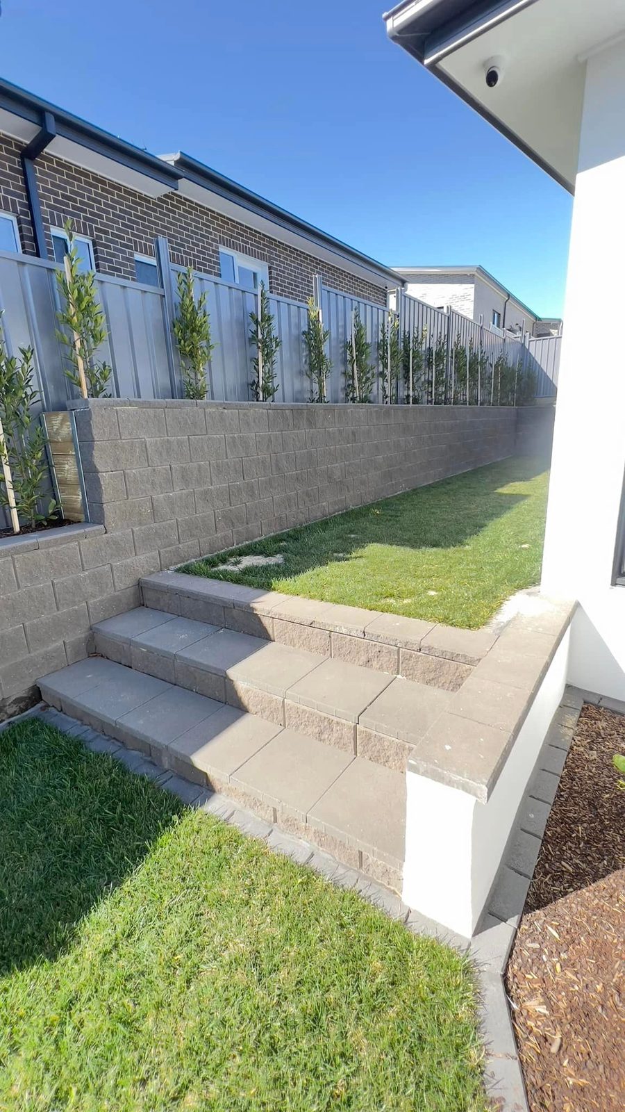 Retaining wall and steps built by Brick Projects in Canberra